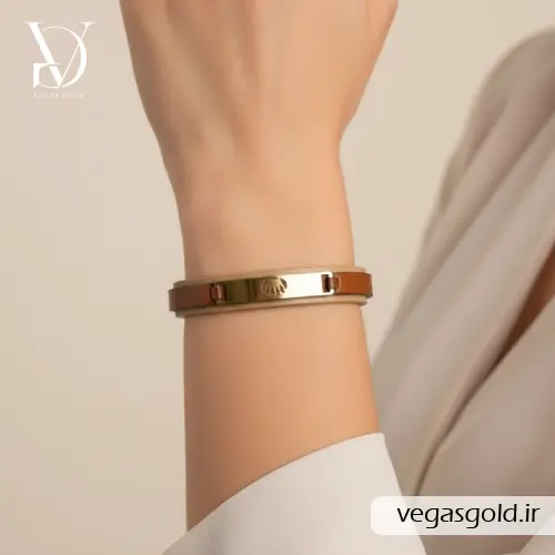 مدل دستبند چرم و طلا لوکس 
